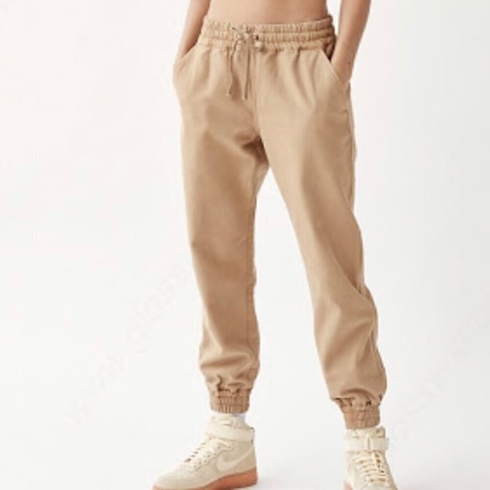 Aritzia TNA Alia Beige Pants Sz M